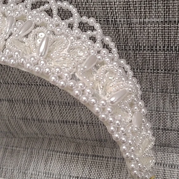 NWT Bridal Headpiece - Picture 4 of 8